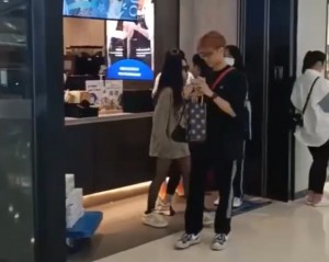 广西行健文理学院黄姝瑾事件,广西大学行健文理学院黄姝瑾周翔,行健文理学院黄姝瑾8分29秒资源