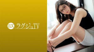 259LUXU系列-259LUXU-1695 Yuina28岁某房地产公司总裁秘书