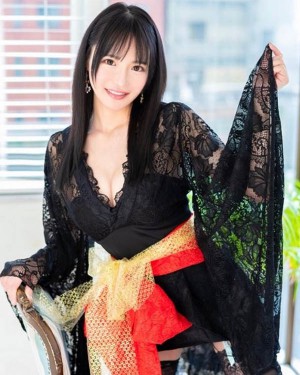 月妃さら(月妃纱罗)PPPE-050作品发布！她练有金蛇缠丝手