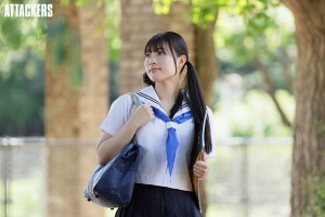 宫城りえ（宫城理惠）SAME-137作品发布！不幸被同学偷拍坠入陷阱