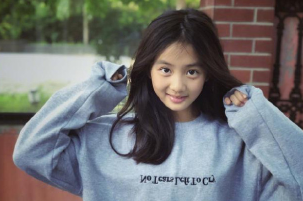 黄多多图书馆事件是啥?黄多多被爆图书馆不雅事件-番番狗番号库