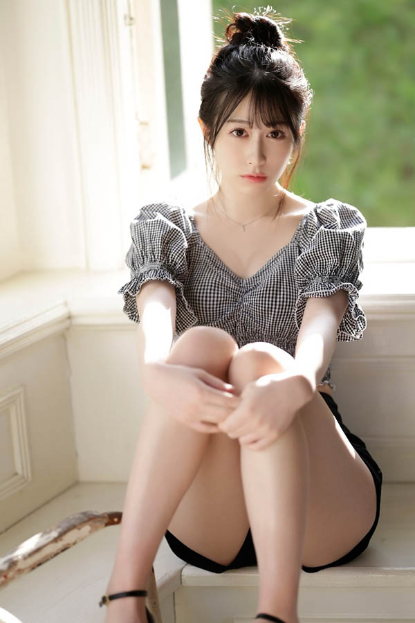 铃乃ウト(铃乃宇都)IPZZ-238作品发布!「最强美颜」被无情榨汁口爱-番番狗番号库