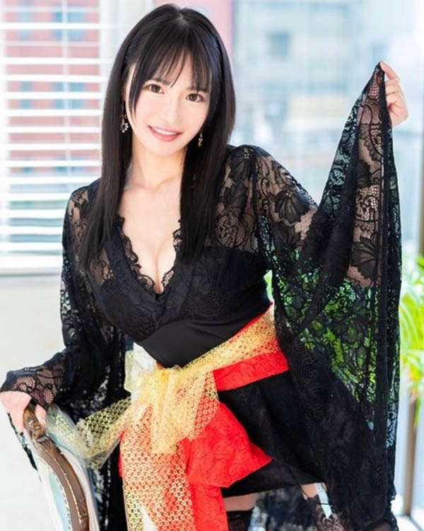 月妃さら(月妃纱罗)PPPE-050作品发布!她练有金蛇缠丝手-番番狗番号库