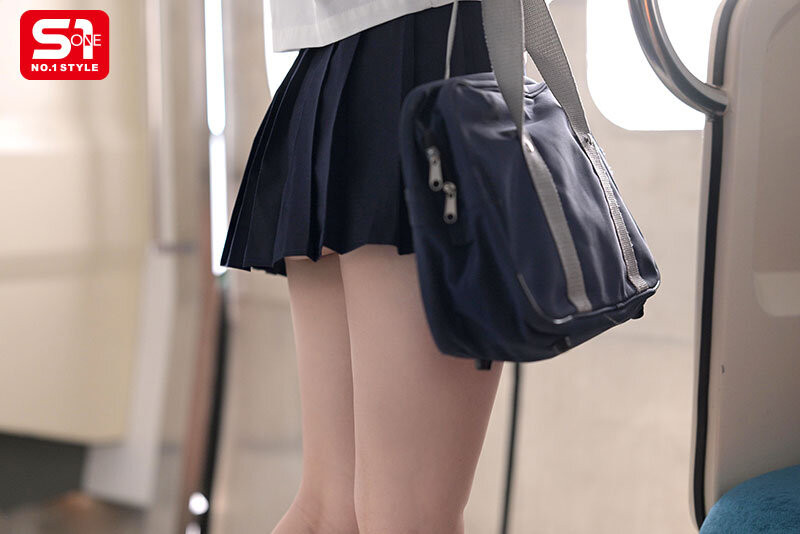 【速报SONE-864】钻石少女成熟了!电车痴汉NTR老师!-番番狗番号库