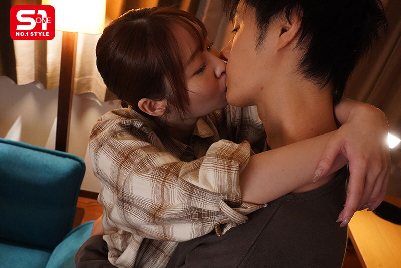 梦乃あいか(梦乃爱华)SONE-722作品发布!闯入宅男房用肉体换网路!-番番狗番号库